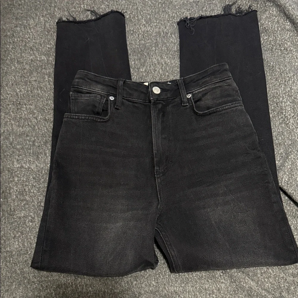 👖We The Free by Free People High-Rise Raw Hem Black Jeans | Size 26 - Picture 6 of 9